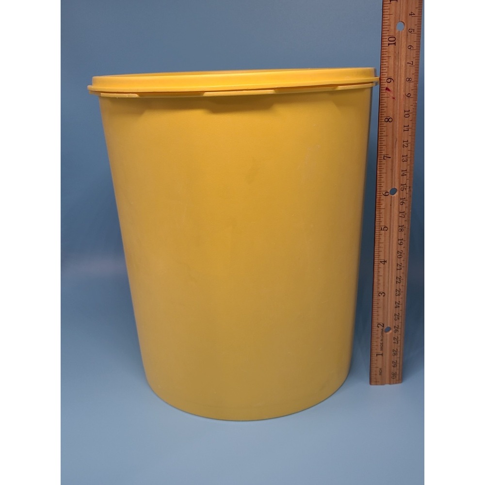 Tupperware Yellow Servalier Canister 8"